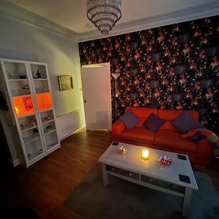 Edinburgh Two Bedroom Apartment With Free Side Street Parking 24 Hours Exteriér fotografie